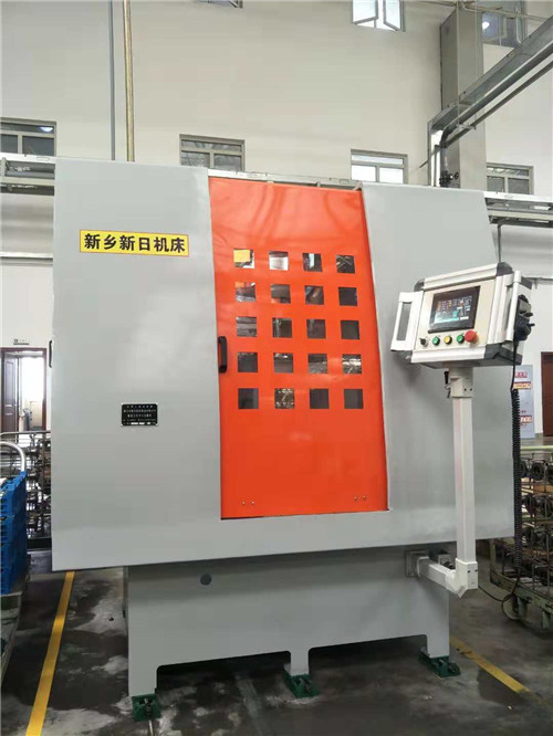 使用中心孔磨床，加工條件要重視